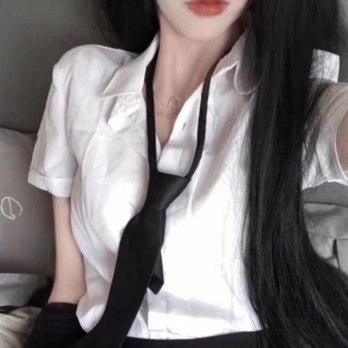 妮娜琦珈
